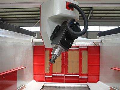 Gantry Moving 4 Axis CNC Router