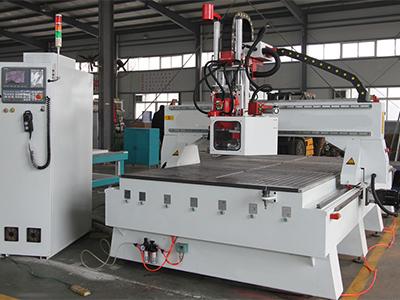 16 Tools CNC Router