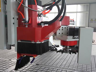 16 Tools CNC Router